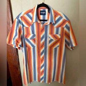 Wrangler Men’s XLT Button Down